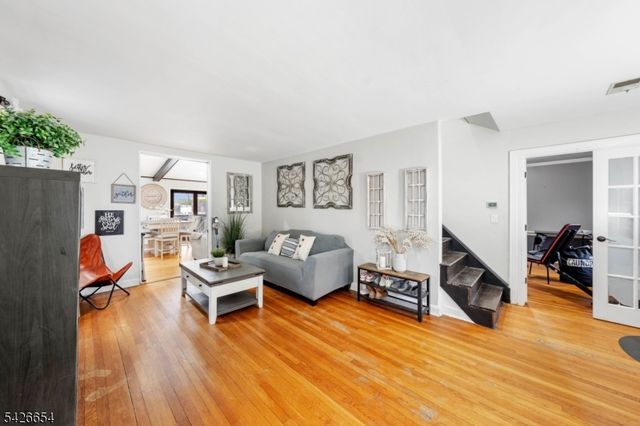 206 Woodmont Rd, Union Twp., NJ 07083