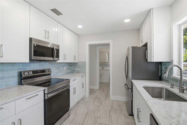 2816 MICHIGAN STREET, Sarasota, FL 34237