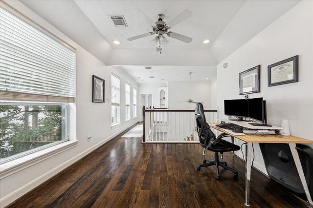 2405 Brun Street B, Houston, TX 77019