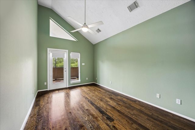 2405 Brun Street B, Houston, TX 77019