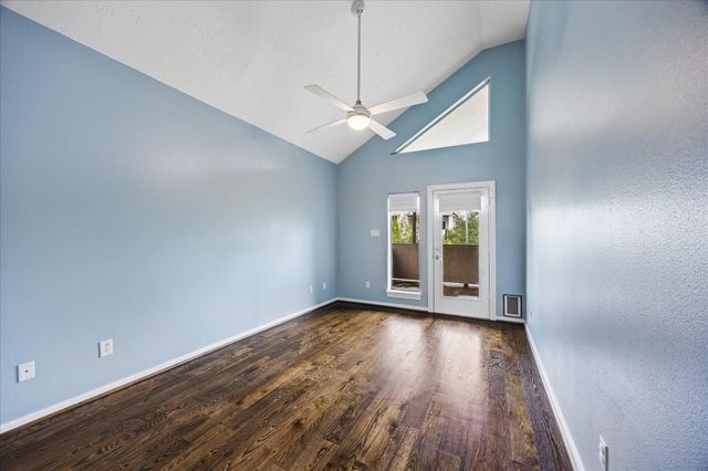 2405 Brun Street B, Houston, TX 77019