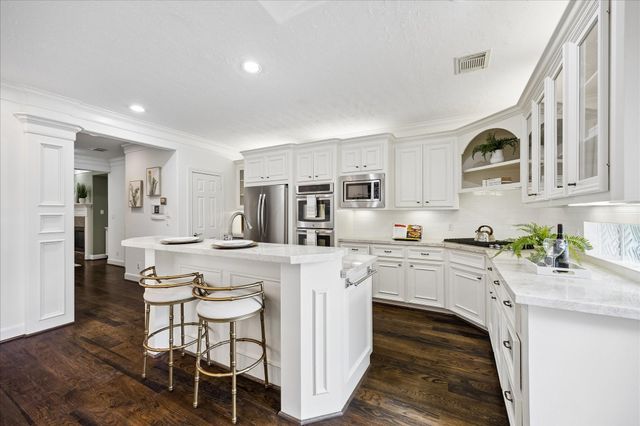 2405 Brun Street B, Houston, TX 77019