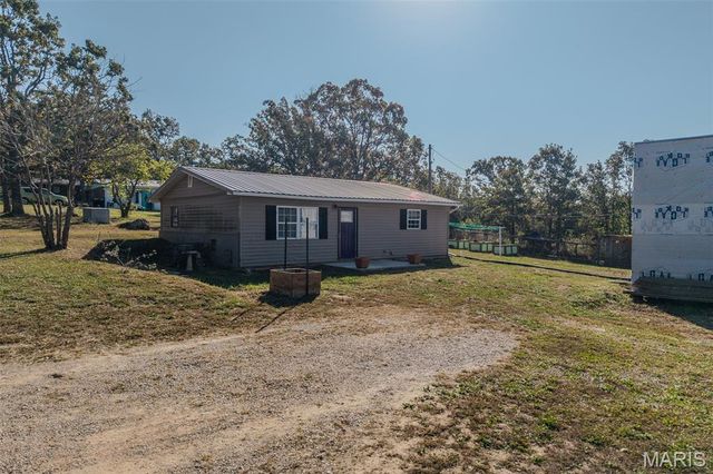 10388 Private Drive 2054, Rolla, MO 65401