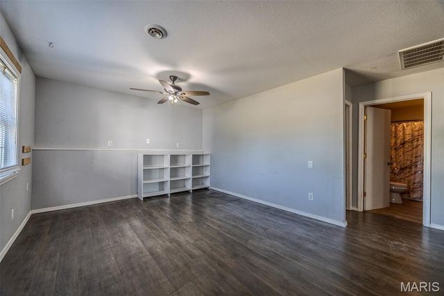 10388 Private Drive 2054, Rolla, MO 65401