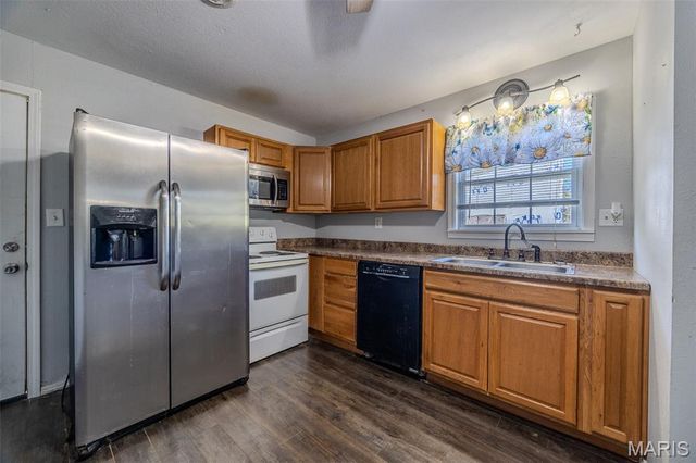 10388 Private Drive 2054, Rolla, MO 65401