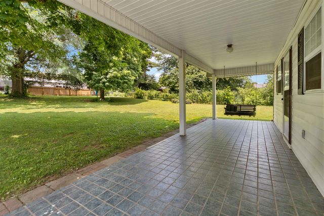 44 Lexington Court, Danville, KY 40422