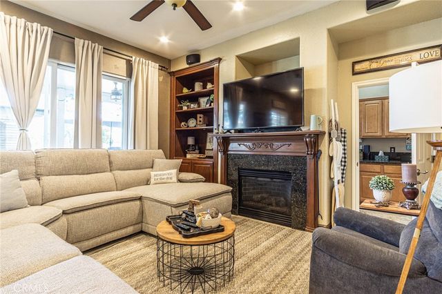17850 Avenida De Sonoma, Apple Valley, CA 92307