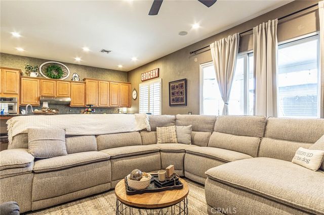 17850 Avenida De Sonoma, Apple Valley, CA 92307