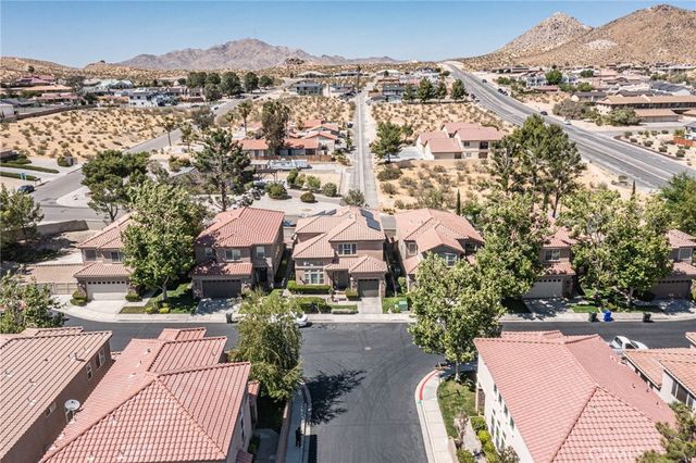 17850 Avenida De Sonoma, Apple Valley, CA 92307