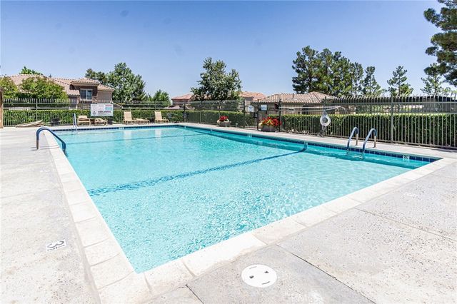 17850 Avenida De Sonoma, Apple Valley, CA 92307