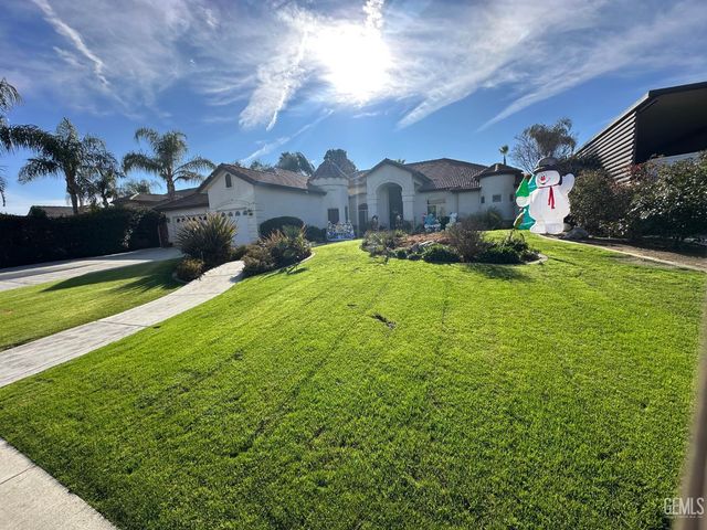 14025 Desert Rose Court, Bakersfield, CA 93314