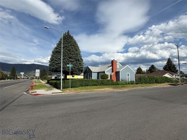 1700 Dewey Boulevard, Butte, MT 59701