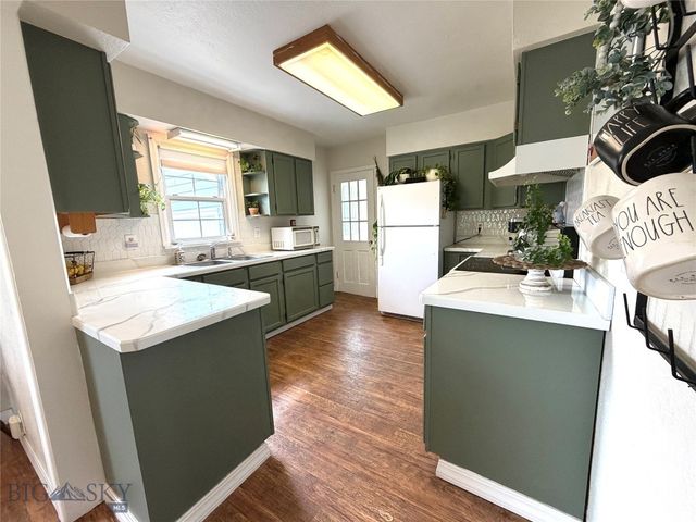 1700 Dewey Boulevard, Butte, MT 59701