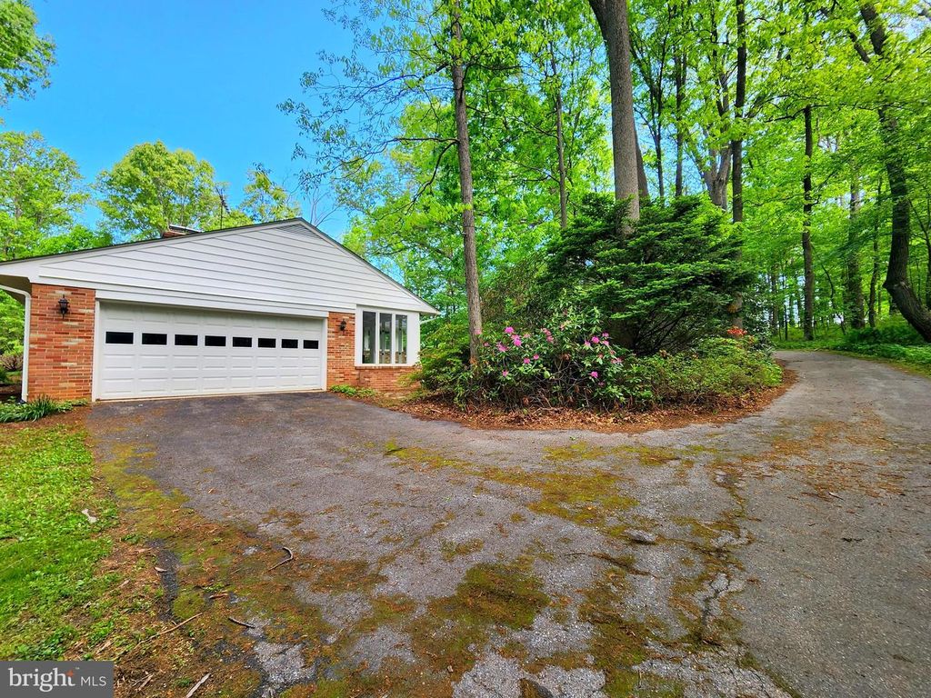 7210 ANNAPOLIS ROCK RD, Gaithersburg, MD 20882