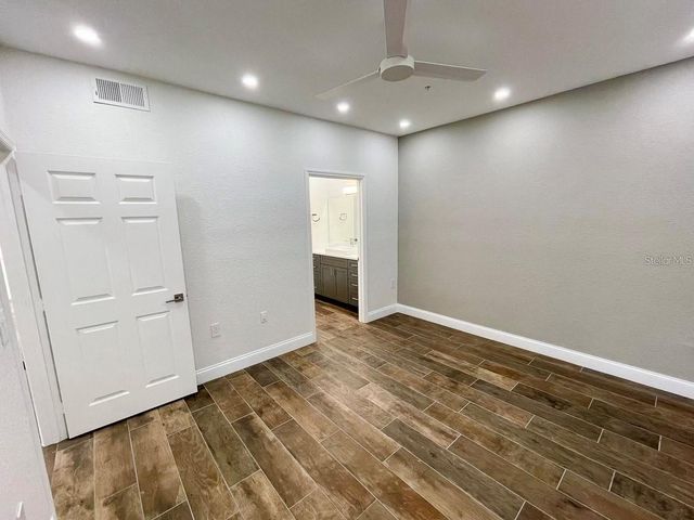 5017 CITY STREET 1923, Orlando, FL 32839