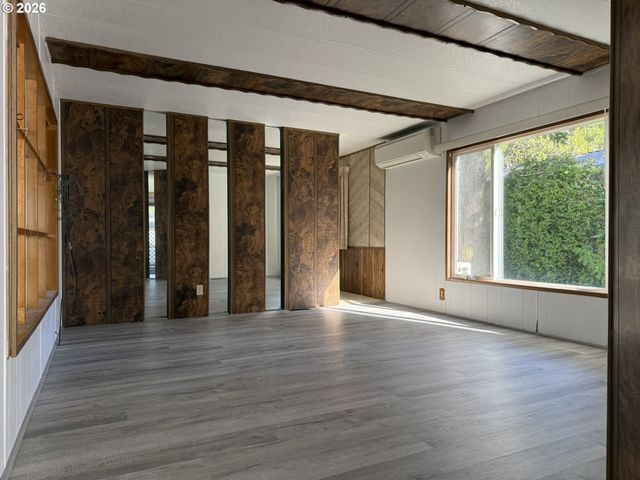 1600 RHODODENDRON Dr 278, Florence, OR 97439