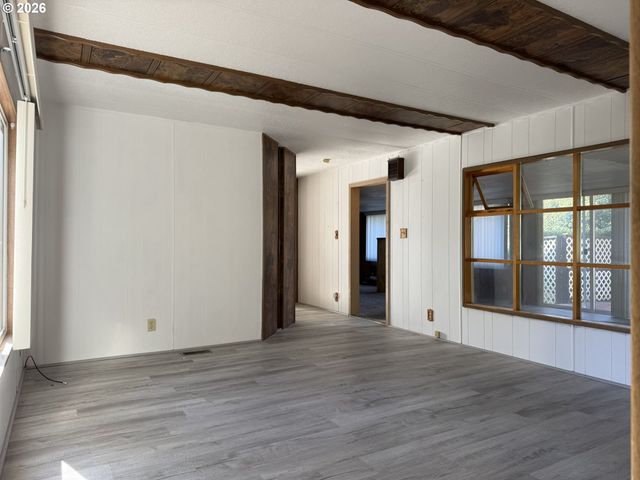 1600 RHODODENDRON Dr 278, Florence, OR 97439