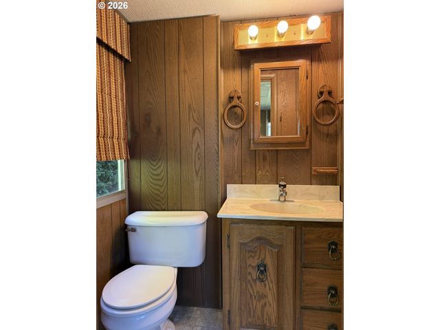 1600 RHODODENDRON Dr 278, Florence, OR 97439