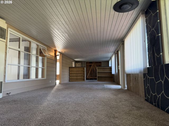 1600 RHODODENDRON Dr 278, Florence, OR 97439