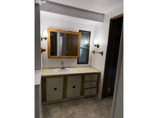 1600 RHODODENDRON Dr 278, Florence, OR 97439