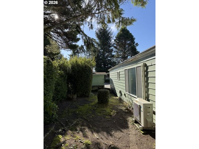 1600 RHODODENDRON Dr 278, Florence, OR 97439