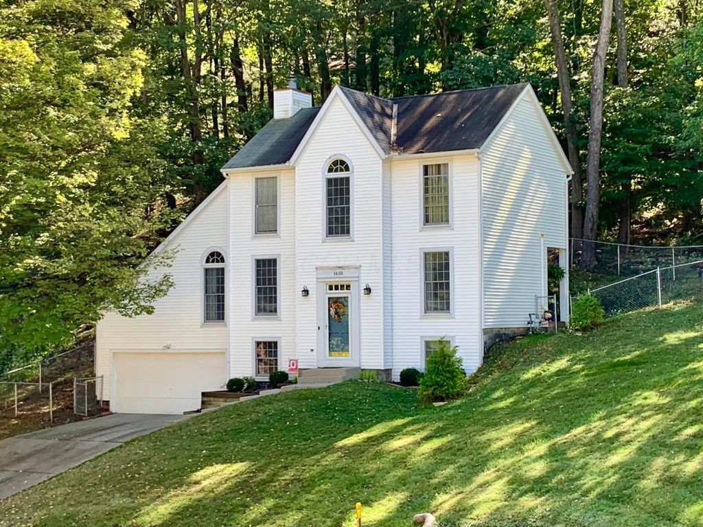 1635 Krebs Court, Newark, OH 43055