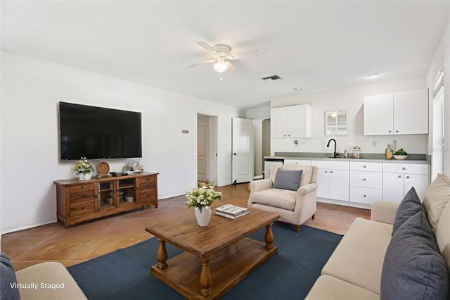 22301 CORONADO SOMERSET DRIVE, Sorrento, FL 32776