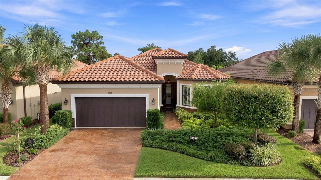 Image 1 of property listing at 8557 GRAND ALBERATO ROAD, Tampa, FL 33647