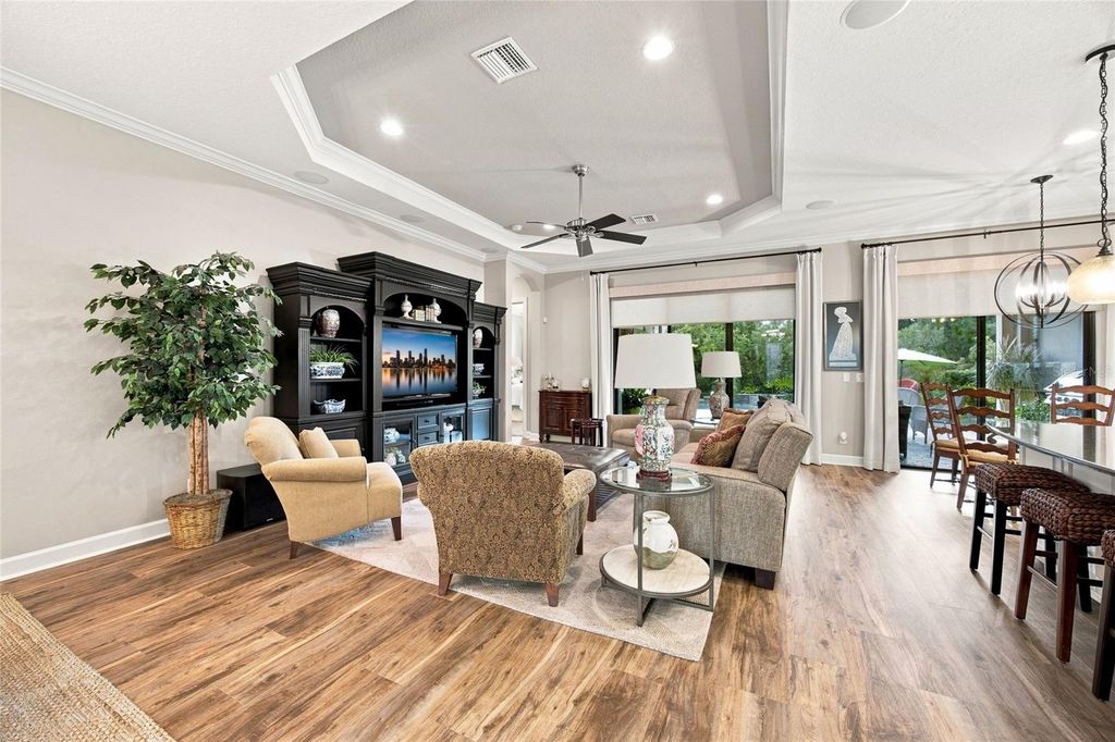 Image 23 of property listing at 8557 GRAND ALBERATO ROAD, Tampa, FL 33647