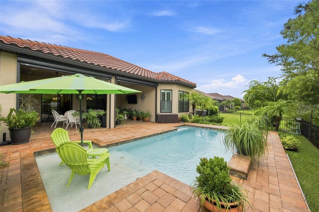 Image 32 of property listing at 8557 GRAND ALBERATO ROAD, Tampa, FL 33647