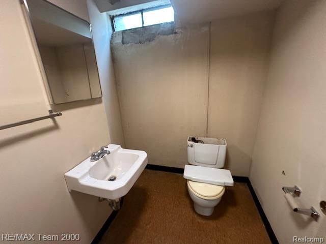 15043 Blue Skies Street, Livonia, MI 48154