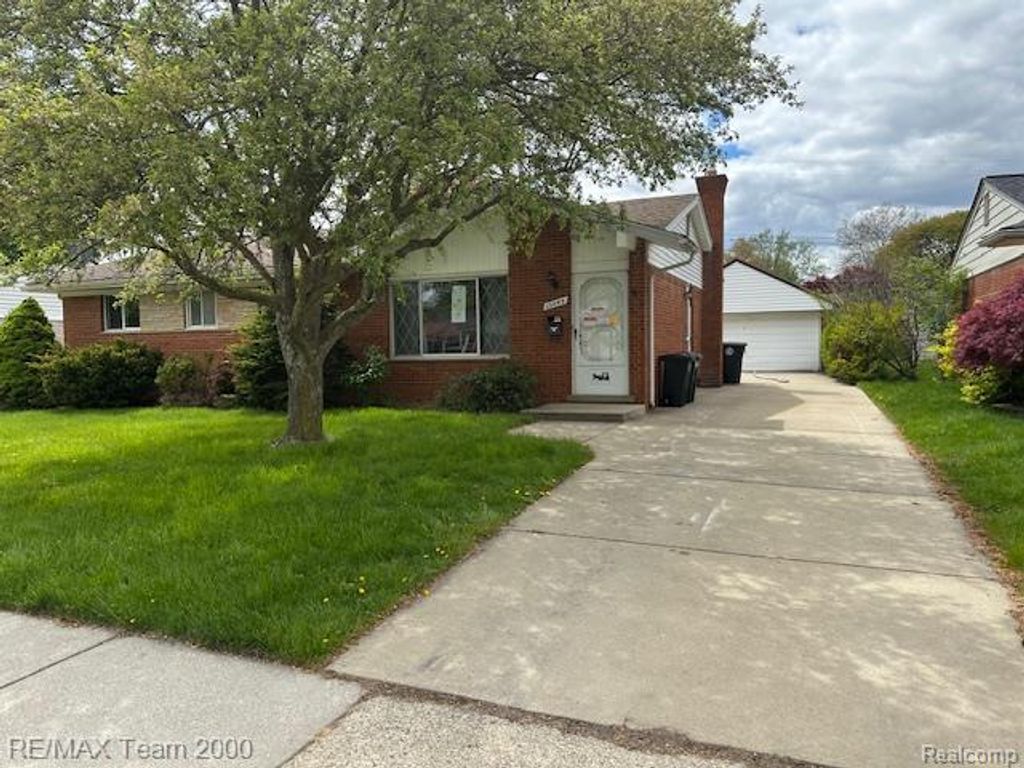 15043 Blue Skies Street, Livonia, MI 48154