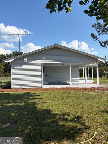 1137 Eastman Highway, Hawkinsville, GA 31036