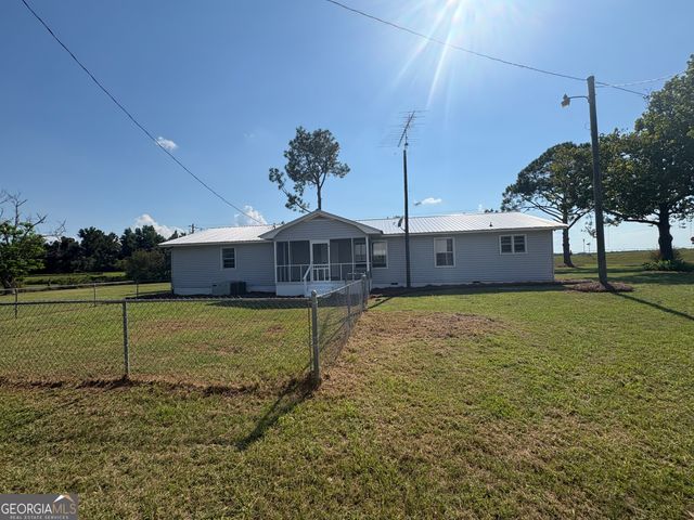 1137 Eastman Highway, Hawkinsville, GA 31036