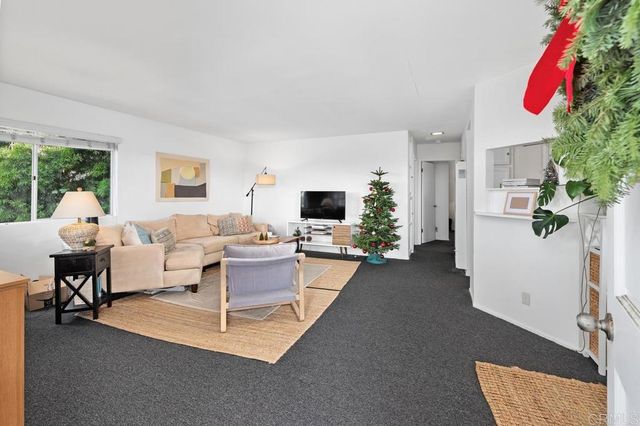 2319 21 Newcastle Avenue, Cardiff By The Sea, CA 92007