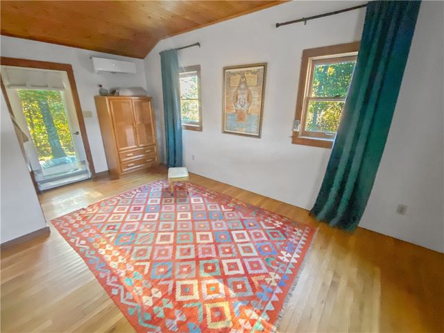 2306 NC Road 8050, Jasper, AR 72641