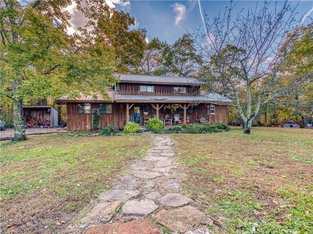 2306 NC Road 8050, Jasper, AR 72641