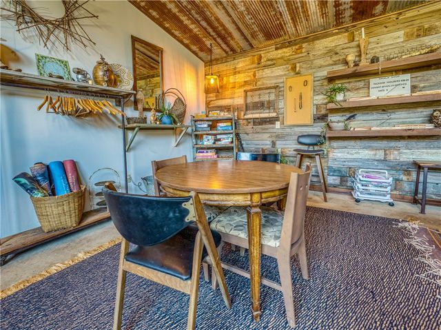 2306 NC Road 8050, Jasper, AR 72641