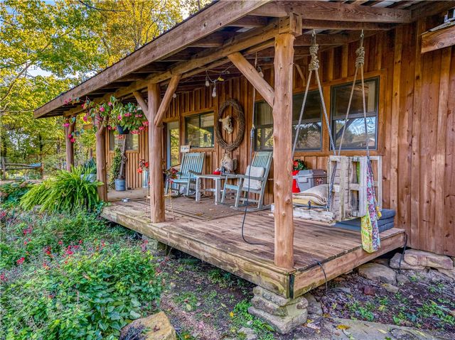 2306 NC Road 8050, Jasper, AR 72641