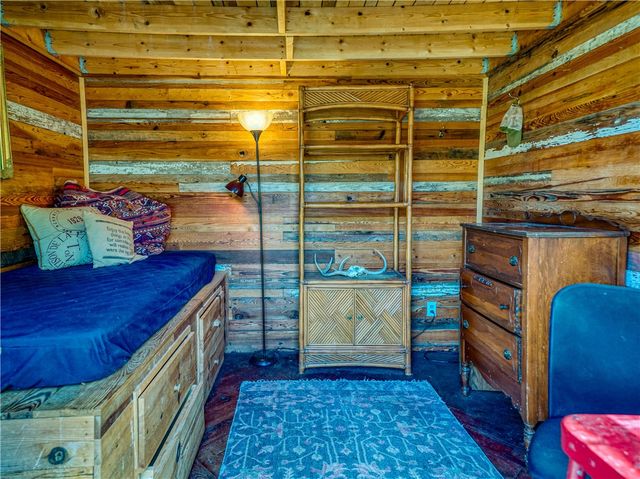 2306 NC Road 8050, Jasper, AR 72641