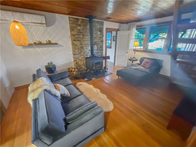 2306 NC Road 8050, Jasper, AR 72641