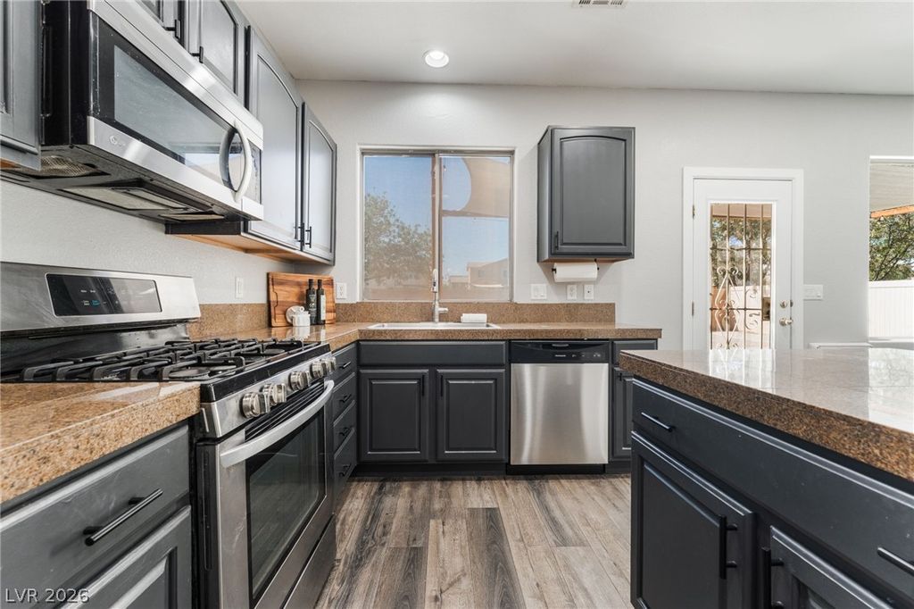 6527 Velvet Silk Street, North Las Vegas, NV 89084 — photo 5