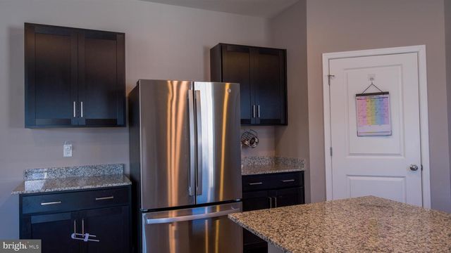 122 CLERKENWELL DR, Stephens City, VA 22655