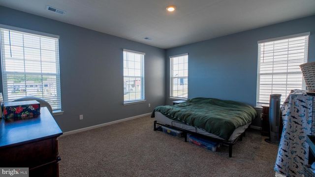 122 CLERKENWELL DR, Stephens City, VA 22655