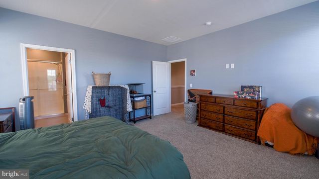 122 CLERKENWELL DR, Stephens City, VA 22655