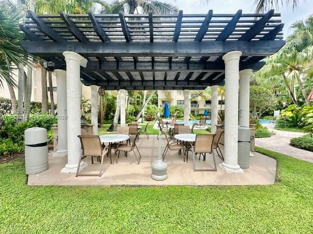 9301 SW 92nd Avenue A407, Miami, FL 33176