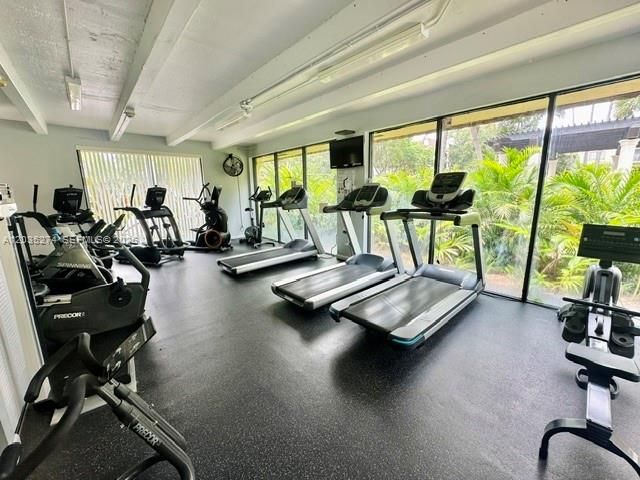 9301 SW 92nd Avenue A407, Miami, FL 33176