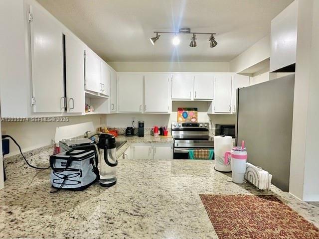 9301 SW 92nd Avenue A407, Miami, FL 33176