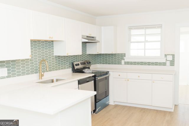 98 Hearn Road, Lagrange, GA 30240