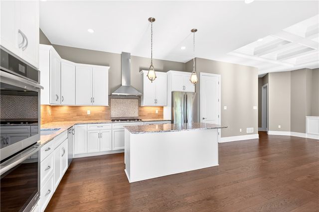 202 Indian Ridge Ln, North Strabane, PA 15317